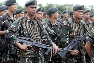 Soldados filipinos