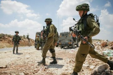 Soldados israelíes de ocupación en Cisjordania