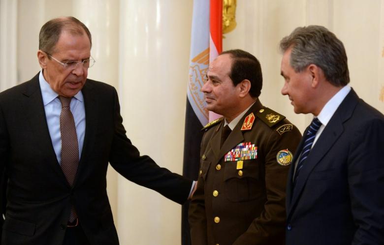 Serguei Lavrov, Abdul Fattah al Sisi y Serguei Shoigu