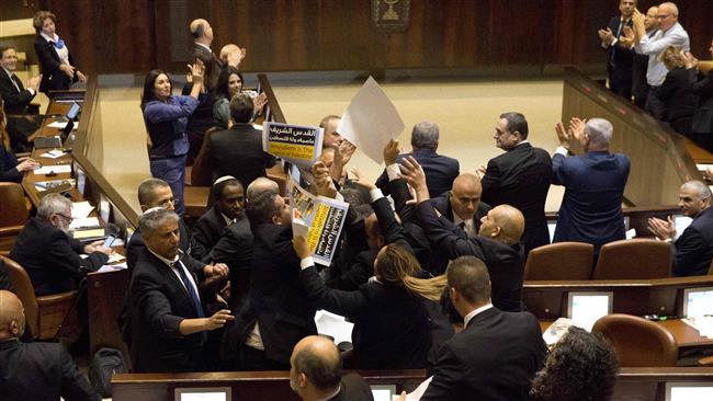 Protestas de diputados árabes contra el discurso de Pence en la Knesset
