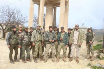 Militantes del ESL se rinden en Daraa