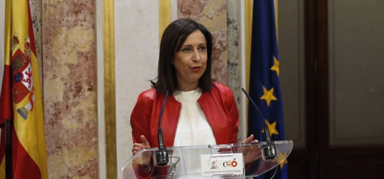  <a href="https://spanish.almanar.com.lb/986207">La guerra de Gaza es un “verdadero genocidio”: Ministra de Defensa española</a>