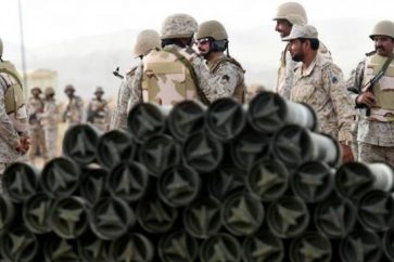 Soldados saudíes cerca de la frontera de Yemen