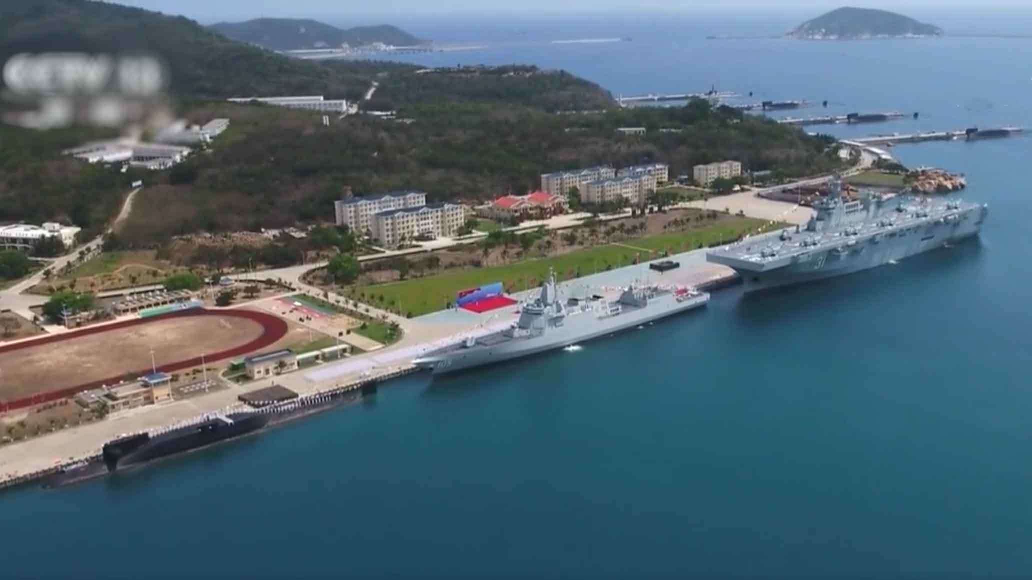 Presentación de tres nuevos barcos chinos