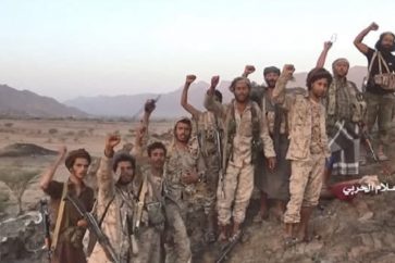 combatientes-yemenies-saludan