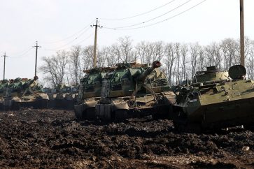 Material militar ucraniano abandonado