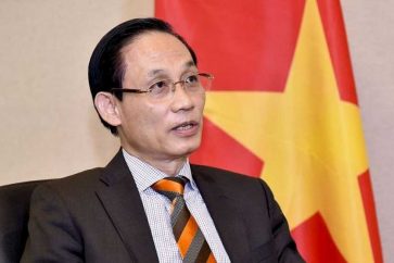 efe de la Comisión de Relaciones Exteriores del Comité Central del Partido Comunista de Vietnam (PCV), Le Hoai Trung