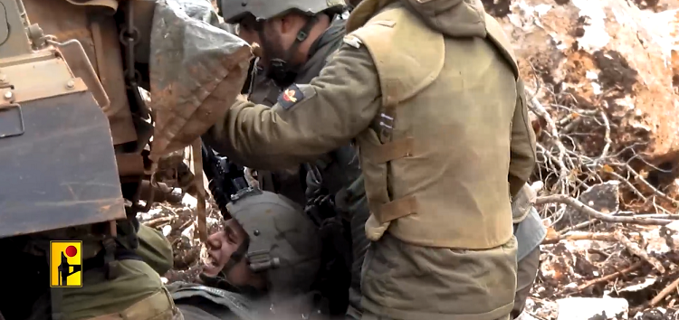  <a href="https://spanish.almanar.com.lb/742304">Imágenes Especiales: Medios de Guerra estuvo presente durante la explosión de una mina en la frontera del Líbano (Vídeo)</a>