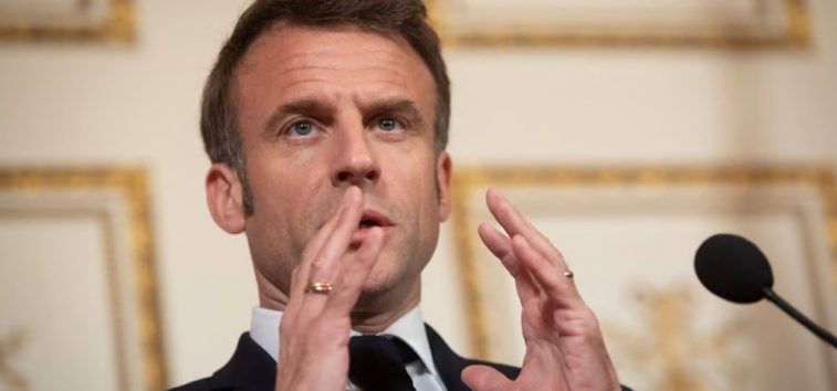  <a href="https://spanish.almanar.com.lb/1174747">Macron pide un cese definitivo y completo de las hostilidades en la Franja de Gaza</a>