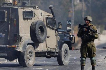 soldados-israelies-jeep