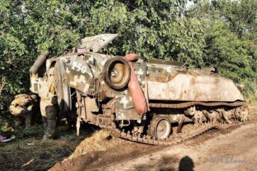 vehiculo-blindado-ucraniano-destruido