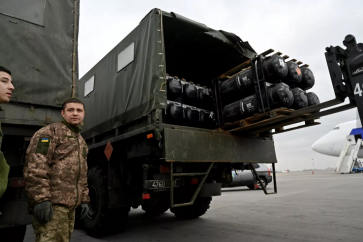 Misiles antitanque estadounidenses Javelin entregados al ejército ucraniano