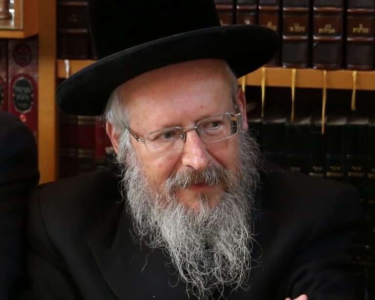 El juez en el tribunal rabínico de Ashdod, Elimelech Wasserman