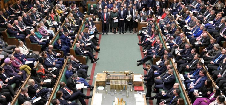  <a href="https://spanish.almanar.com.lb/944209">130 parlamentarios instan al gobierno del Reino Unido a prohibir la venta de armas a “Israel”</a>