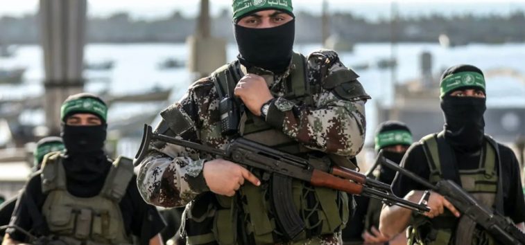  <a href="https://spanish.almanar.com.lb/975867">WSJ: Hamas se reagrupa en Gaza y golpea a “Israel” en toda la Franja</a>