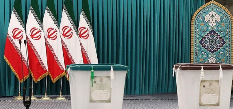  <a href="https://spanish.almanar.com.lb/988539">Comienza la inscripción de candidatos para las 14ª elecciones presidenciales en Irán</a>