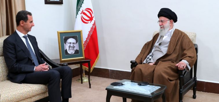  <a href="https://spanish.almanar.com.lb/988682">Imam Jamenei al Presidente Assad: La resistencia es la identidad distinguida de Siria que debe ser preservada</a>