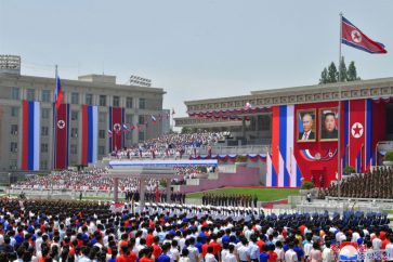 multitud-pyongyang-recibe-putin
