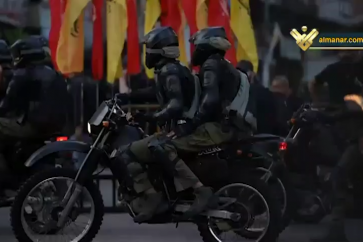 combatientes-hezbola-moto-protegen-marcha-ashura-beirut