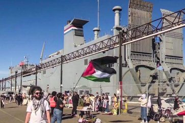 Protesta contra un barco con armas para "Israel" en Oakland, California