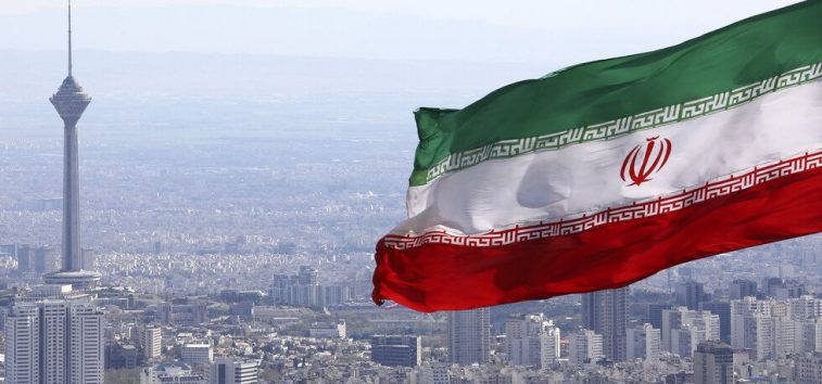  <a href="https://spanish.almanar.com.lb/1226480">El enemigo sionista ataca instalaciones civiles, médicas y económicas en Irán</a>