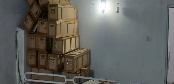  <a href="https://spanish.almanar.com.lb/1227514">Irán: Decomisan taller de fabricación de drones y bombas al sur de Teherán</a>