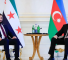 El presidente interino sirio, Ahmad Sharaa, mantuvo conversaciones con su homólogo azerbaiyano, Ilham Aliyev, en Bakú el 12 de julio de 2025